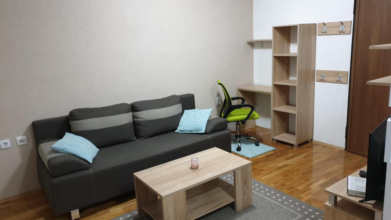 Apartments In City Center Kumanovo Bagian luar foto